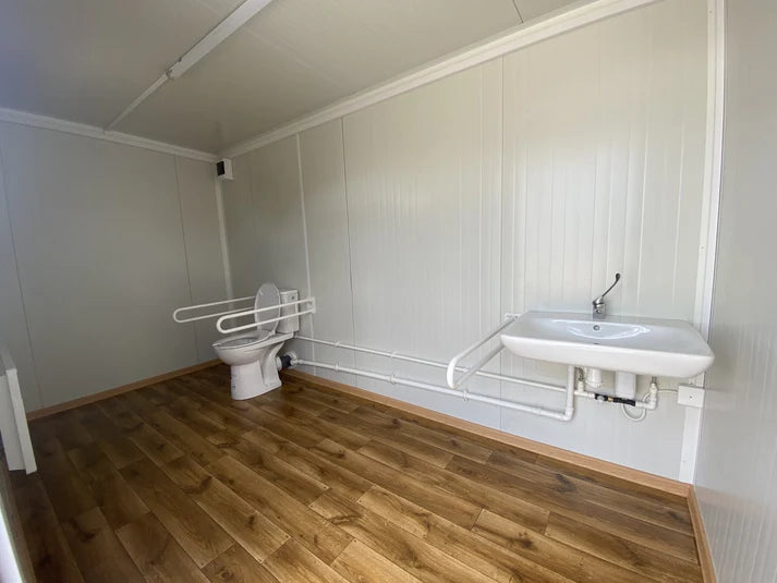Contenedor Sanitario Inodoro 4 × 2 m